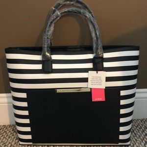 JustFab Black & White Purse